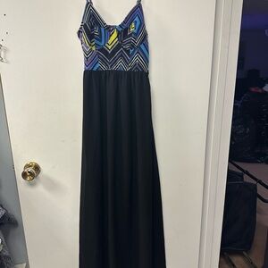 Geometric Patterned Black Maxi Dress